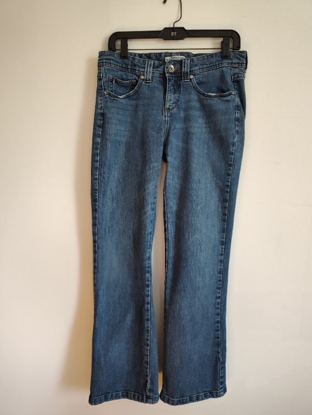 Lee Mid-Rise Straight Leg Jean